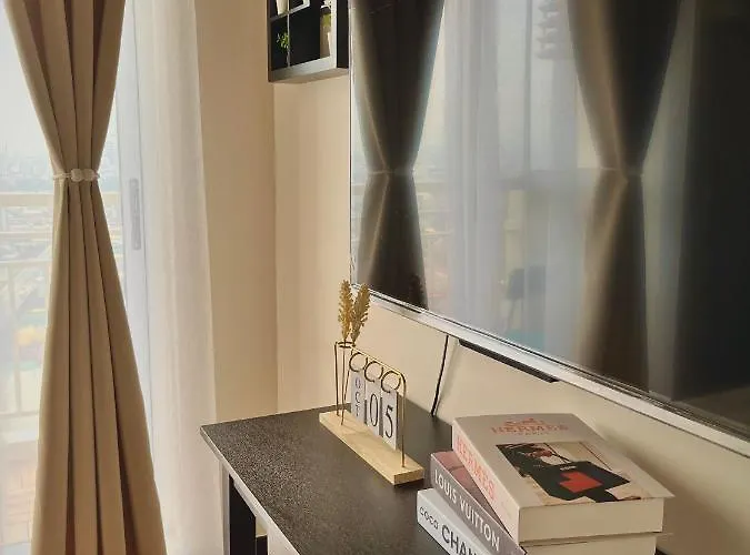 Lark Staycation Aparthotel