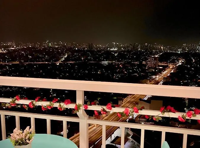 Lark Staycation Aparthotel